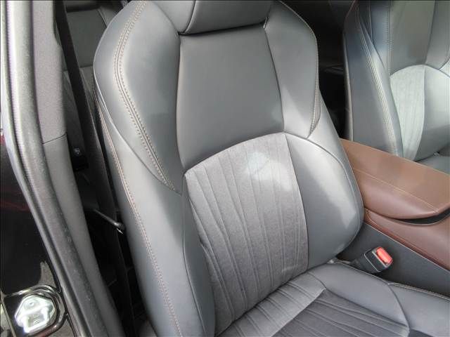 TOYOTA HARRIER 2WD 2021