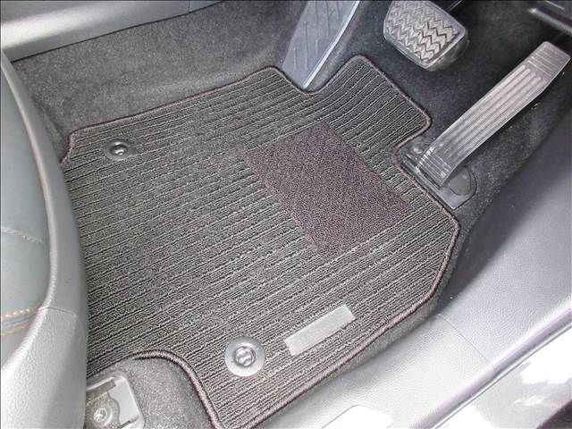 TOYOTA HARRIER 2WD 2021