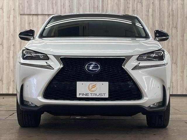 TOYOTA LEXUS NX300h AWD 2014