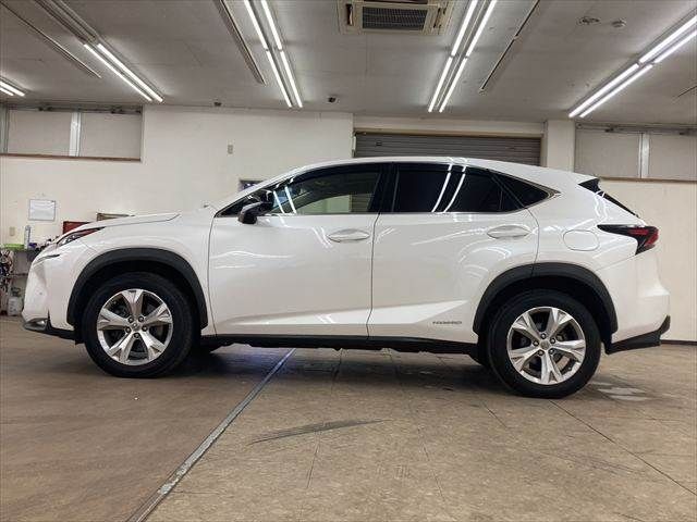 TOYOTA LEXUS NX300h AWD 2014