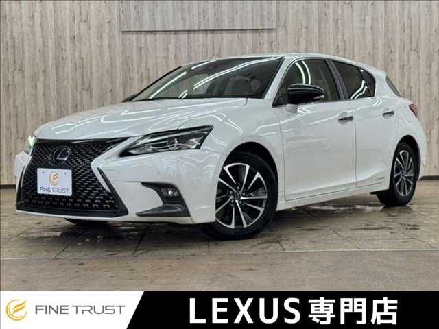 TOYOTA LEXUS CT200h 2020