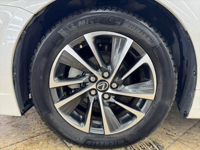 TOYOTA LEXUS CT200h 2020