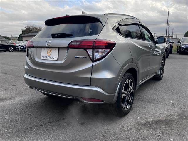 HONDA VEZEL HYBRID 2014