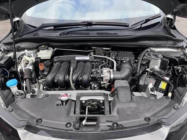 HONDA VEZEL HYBRID 2014