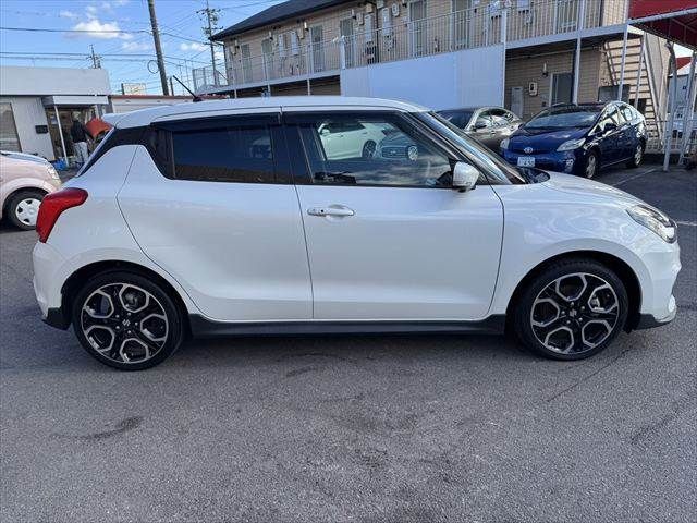 SUZUKI SWIFT 2018