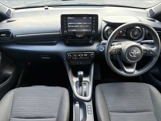 TOYOTA YARIS HYBRID 2023