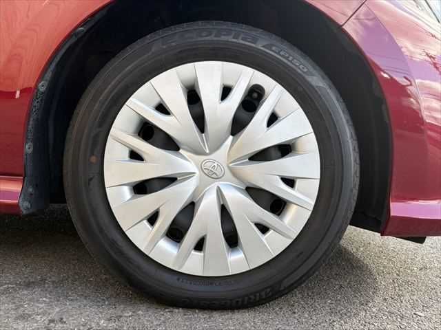 TOYOTA YARIS HYBRID 2023