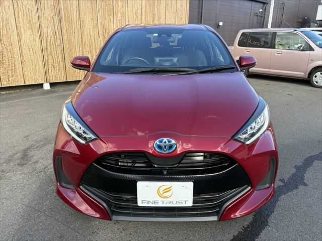 TOYOTA YARIS HYBRID 2023