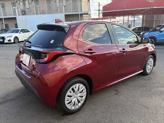 TOYOTA YARIS HYBRID 2023