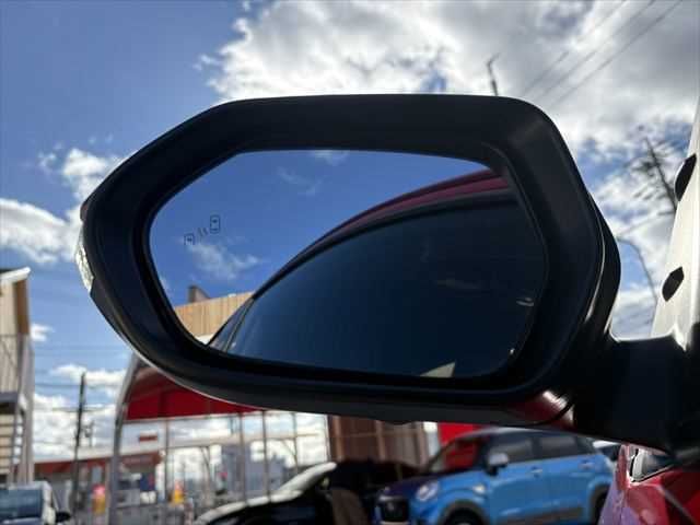 TOYOTA YARIS HYBRID 2023