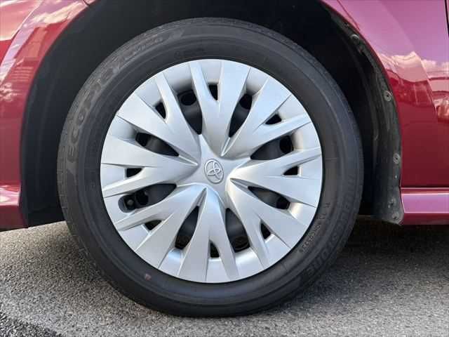 TOYOTA YARIS HYBRID 2023