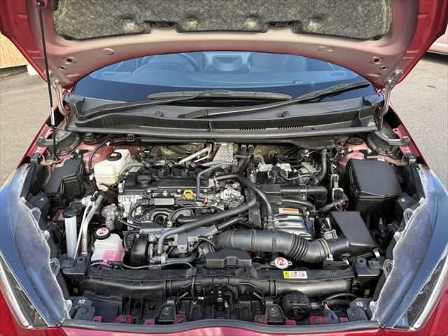 TOYOTA YARIS HYBRID 2023