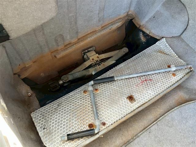 NISSAN GLORIA hardtop 1983