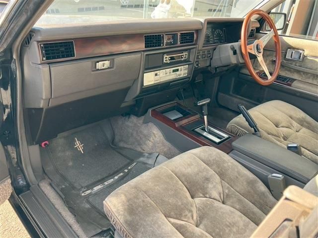 NISSAN GLORIA hardtop 1983