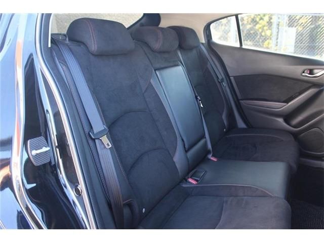 MAZDA AXELA SPORTS 2015