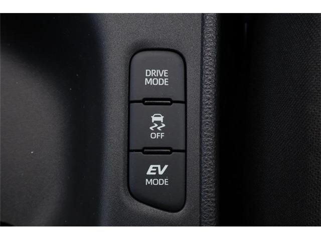 TOYOTA YARIS HYBRID 2025