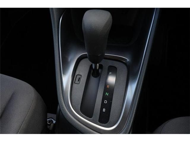 TOYOTA YARIS HYBRID 2025