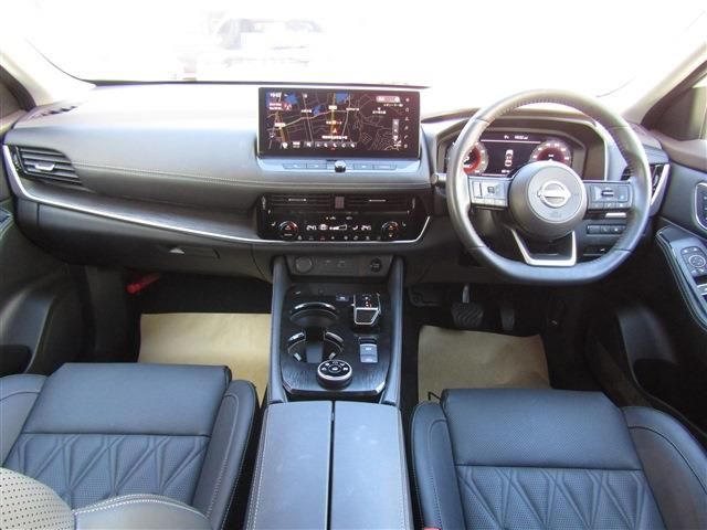 NISSAN X-TRAIL HYBRID 4WD 2025