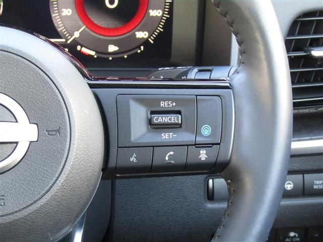 NISSAN X-TRAIL HYBRID 4WD 2025