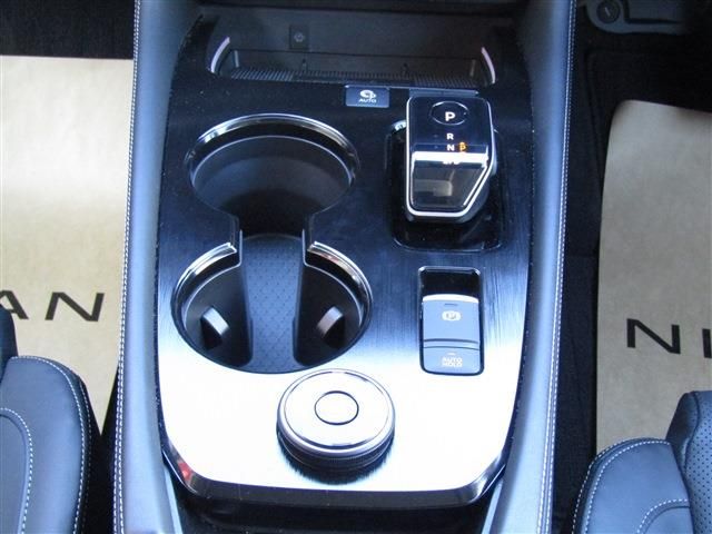 NISSAN X-TRAIL HYBRID 4WD 2025