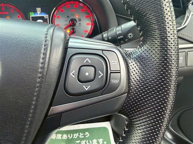 TOYOTA HARRIER 2WD 2015