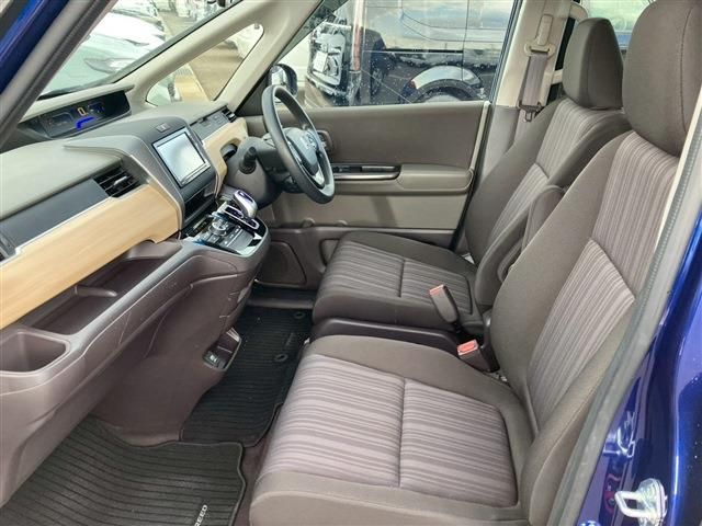 HONDA FREED HYBRID 2018