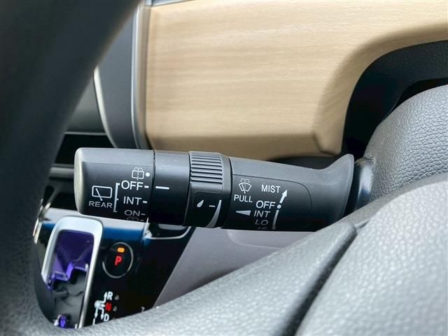 HONDA FREED HYBRID 2018