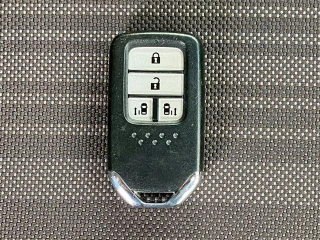 HONDA FREED HYBRID 2018