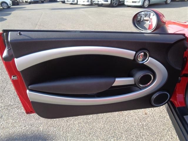 BMW BMW MINI COOPER ROADSTER 2013