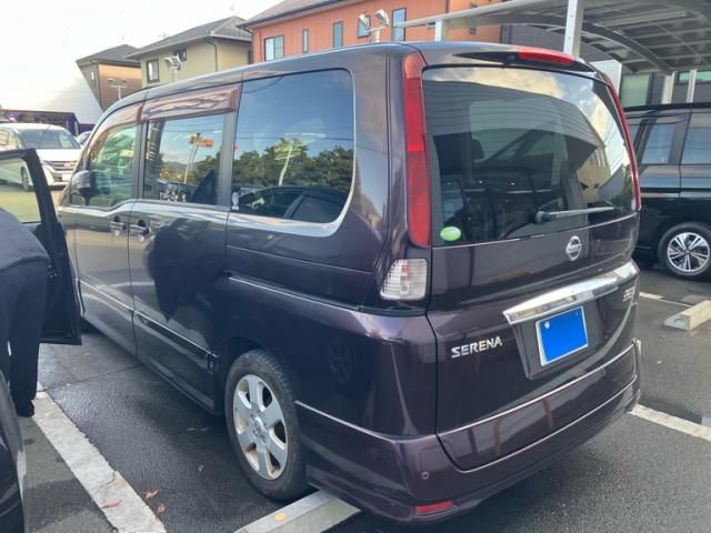 NISSAN SERENA  WG 2009