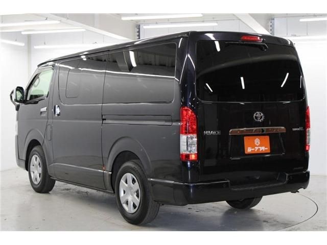 TOYOTA HIACE van 2WD 2022