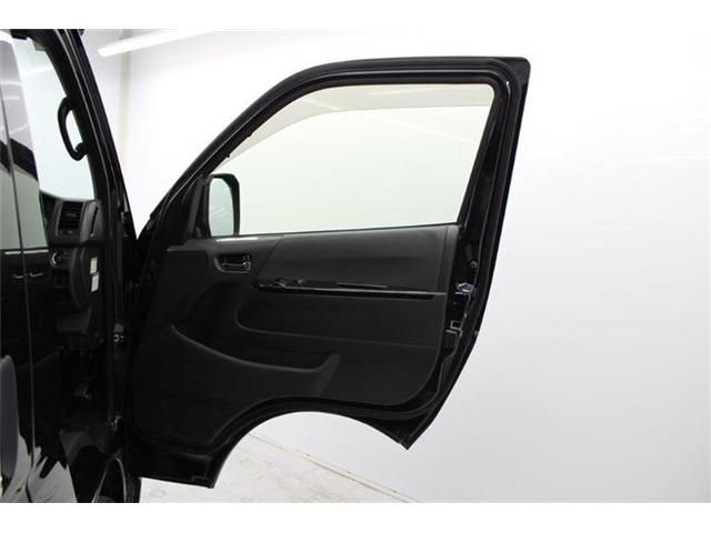 TOYOTA HIACE van 2WD 2022