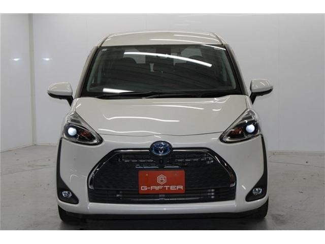 TOYOTA SIENTA HYBRID 2018