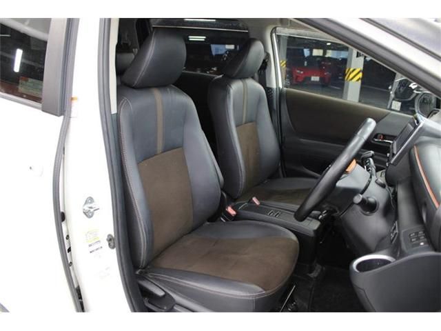 TOYOTA SIENTA HYBRID 2018