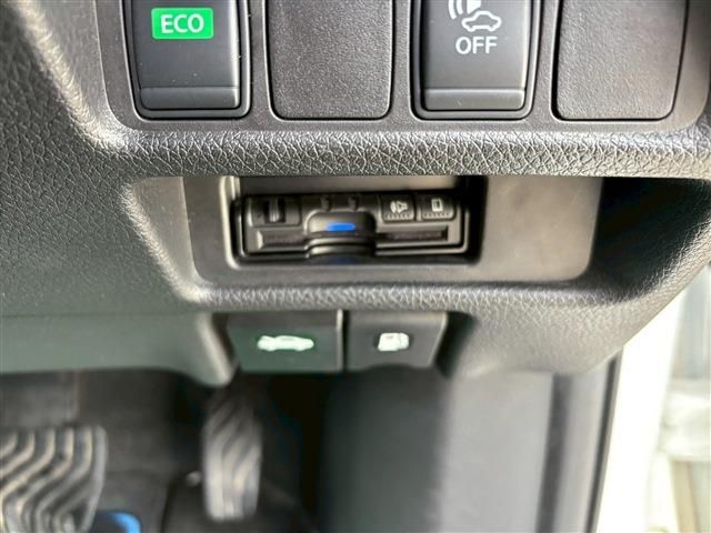 NISSAN X-TRAIL HYBRID 2WD 2018