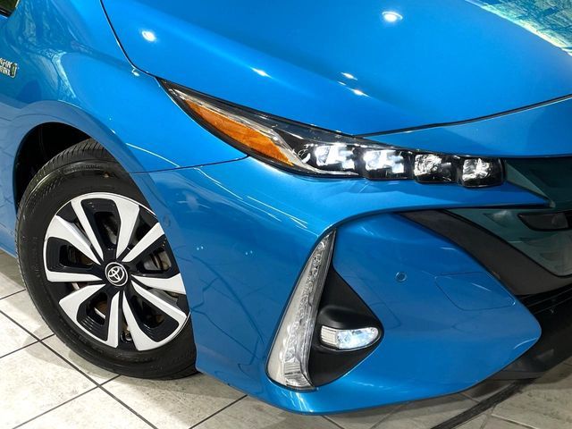 TOYOTA PRIUS PHV 2017