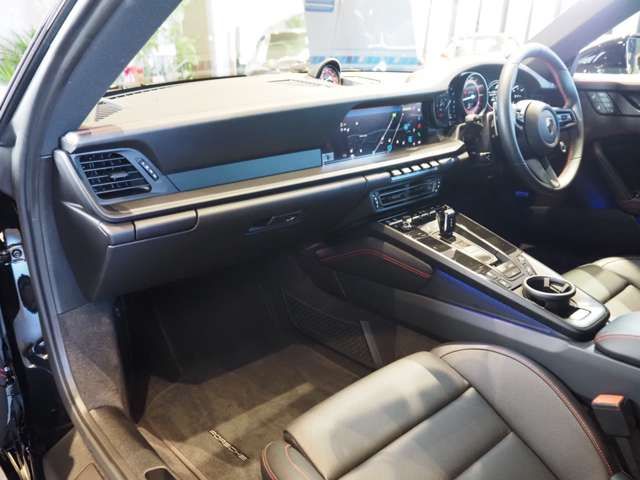 PORSCHE PORSCHE 911 2022