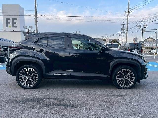 TOYOTA YARIS CROSS 2022