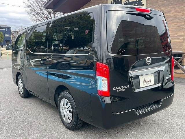 NISSAN NV350 CARAVAN 2020
