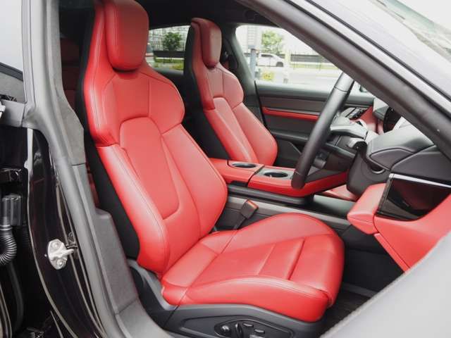 PORSCHE PORSCHE Taycan 2021