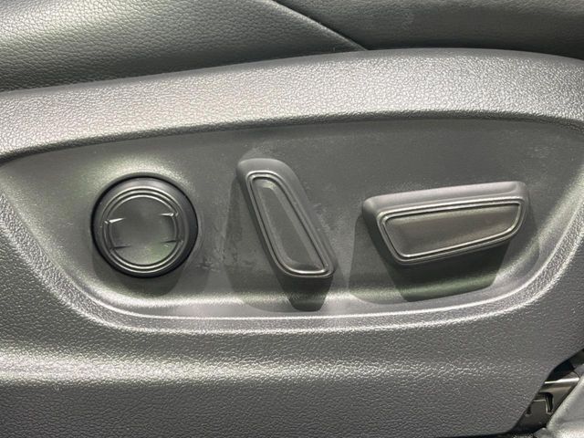 TOYOTA COROLLA CROSS HYBRID 2023