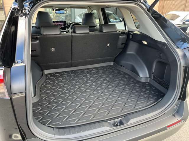 TOYOTA RAV4 HYBRID 4WD 2024