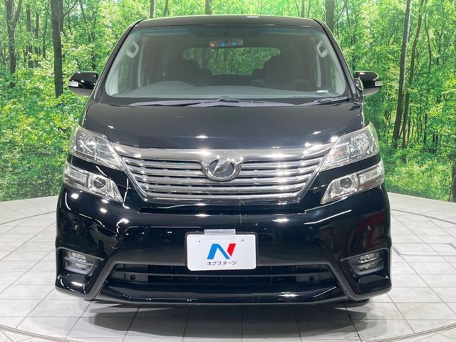 TOYOTA VELLFIRE 2010