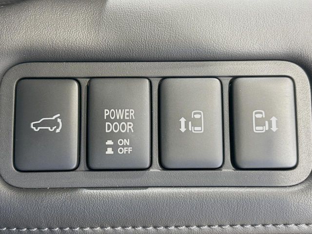 MITSUBISHI DELICA D:5 4WD 2021