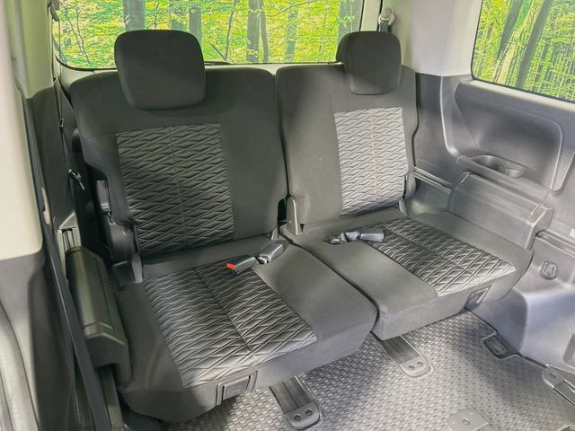 MITSUBISHI DELICA D:5 4WD 2021