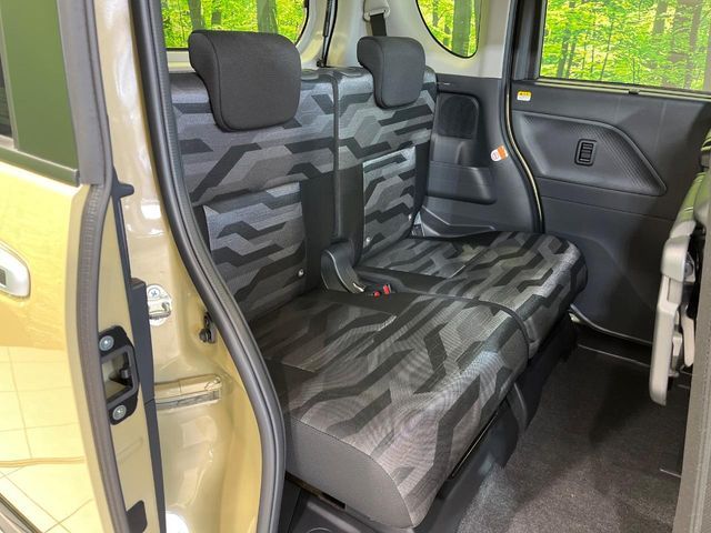 DAIHATSU TANTO FAN CROSS 2024