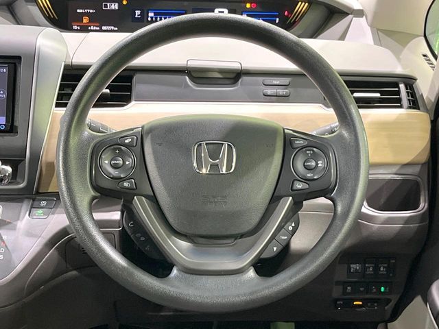 HONDA FREED 2017