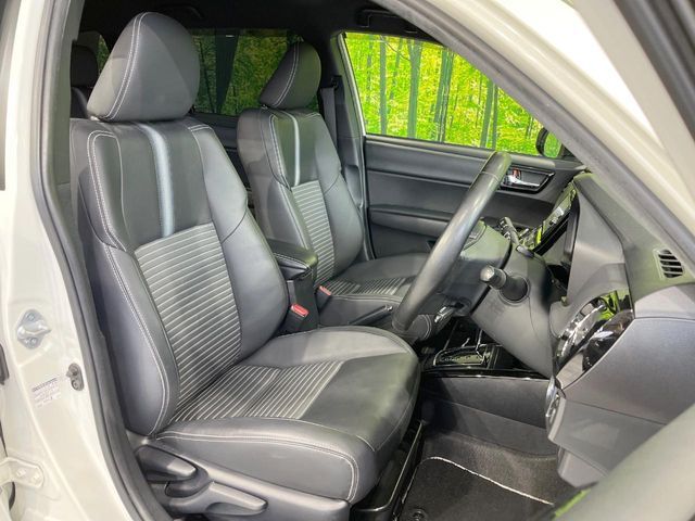 TOYOTA COROLLA FIELDER HYBRID 2017