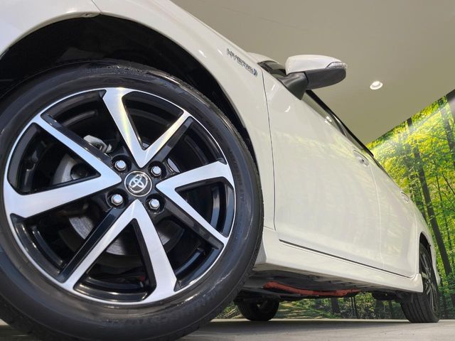 TOYOTA COROLLA FIELDER HYBRID 2017