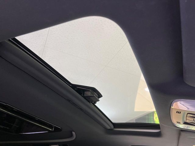 TOYOTA VELLFIRE 2016